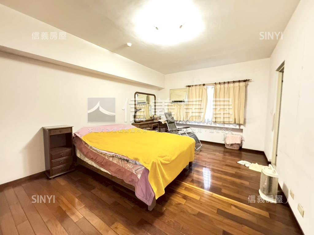 ⭐巨蛋明亮３房平面車位房屋室內格局與周邊環境