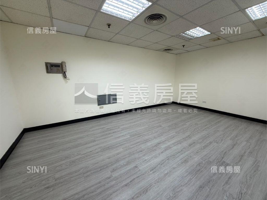 世基金融視野佳商辦！！房屋室內格局與周邊環境