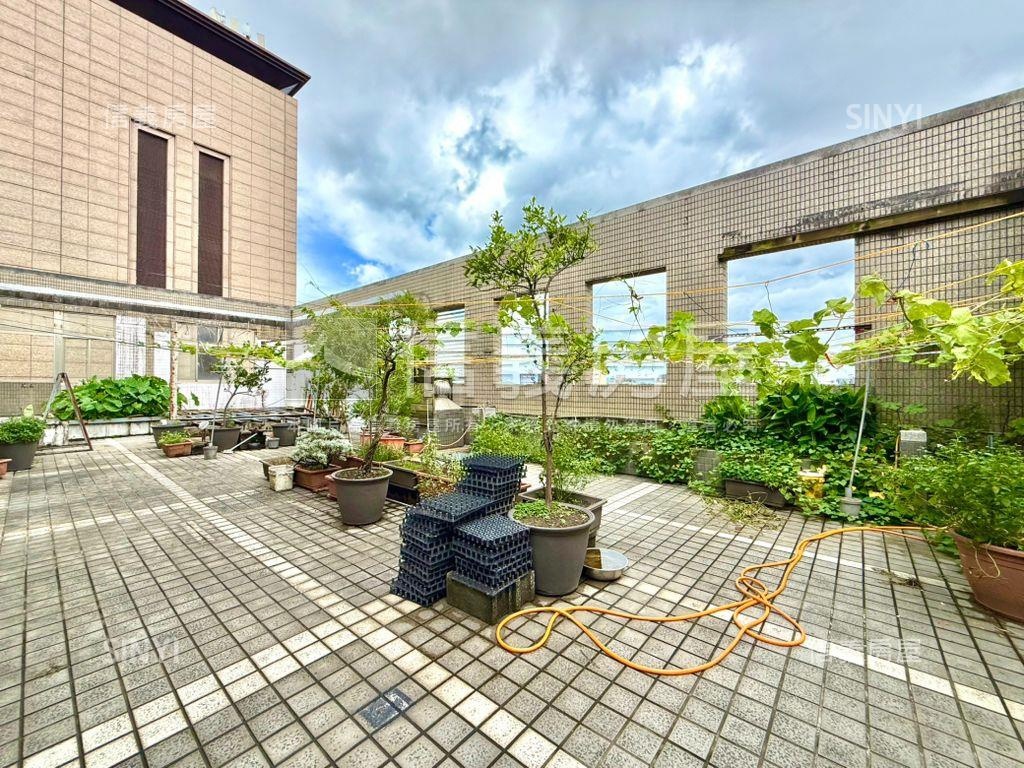 界上信義｜御穹花園房屋室內格局與周邊環境