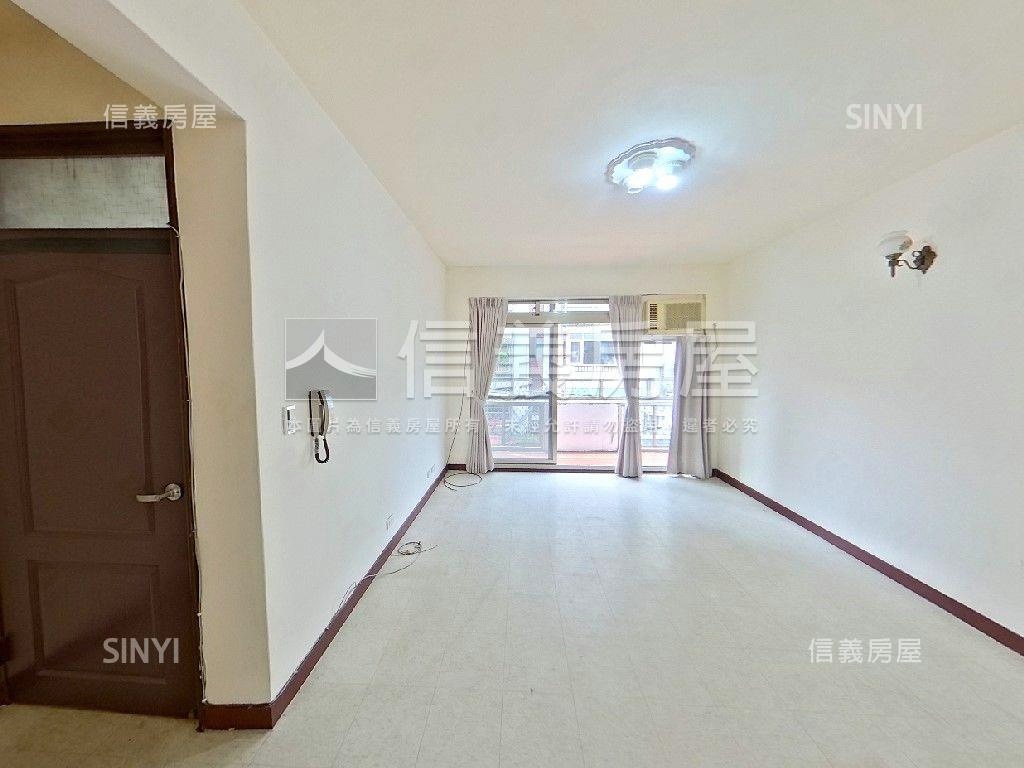 近新店區公所捷運【３樓】房屋室內格局與周邊環境