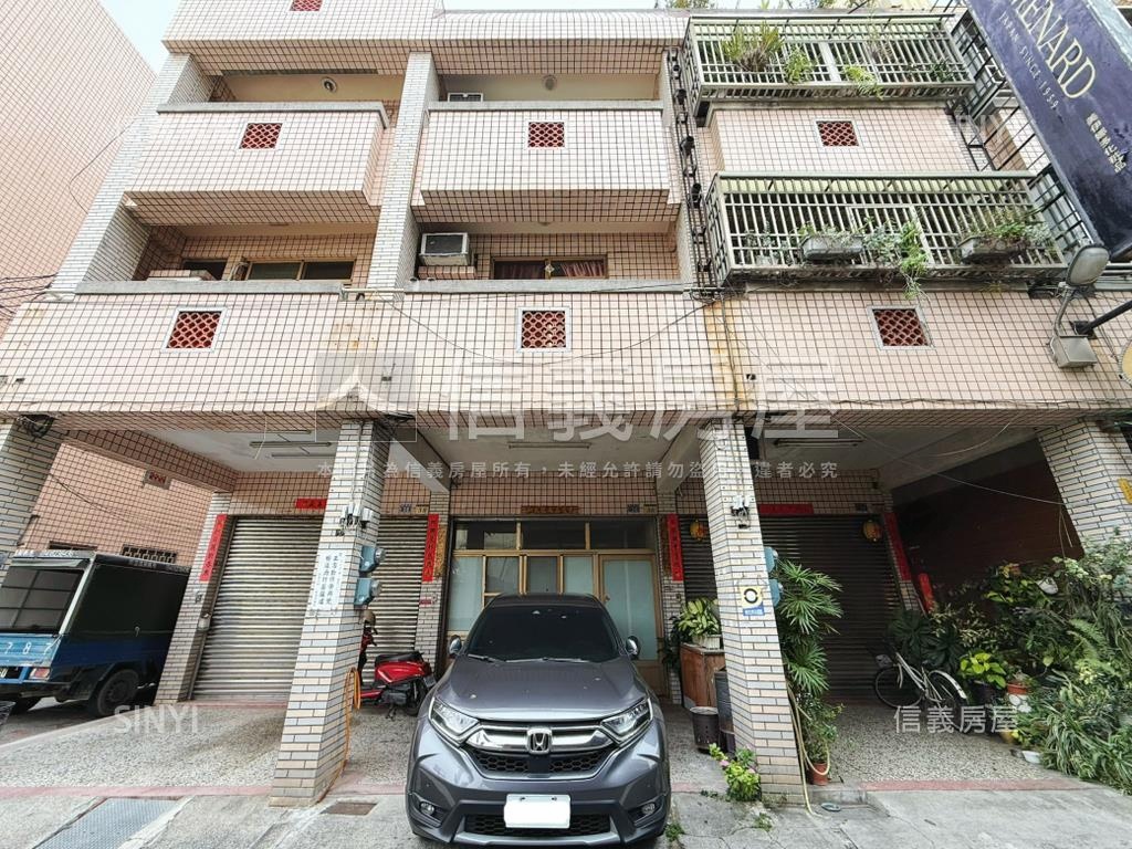 溪州稀有釋出臨路店透房屋室內格局與周邊環境