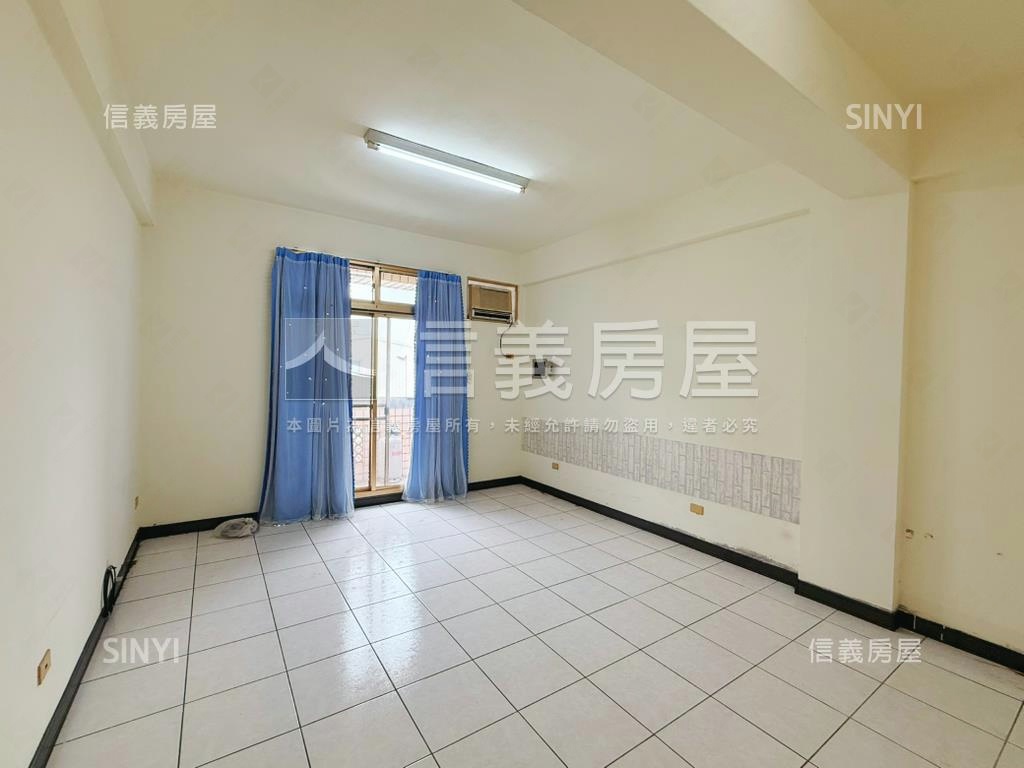 溪州稀有釋出臨路店透房屋室內格局與周邊環境