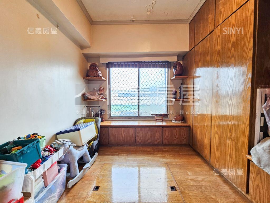 中壢成家美屋３房雙車位房屋室內格局與周邊環境
