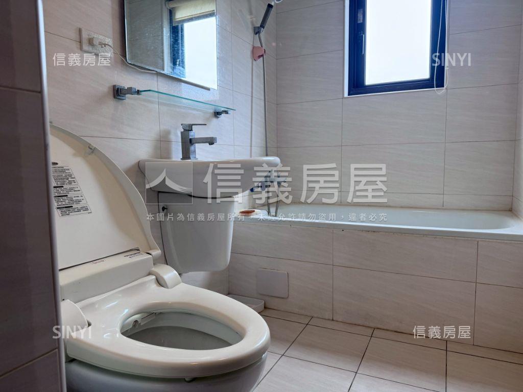 晴海面校園三房雙衛開窗房屋室內格局與周邊環境