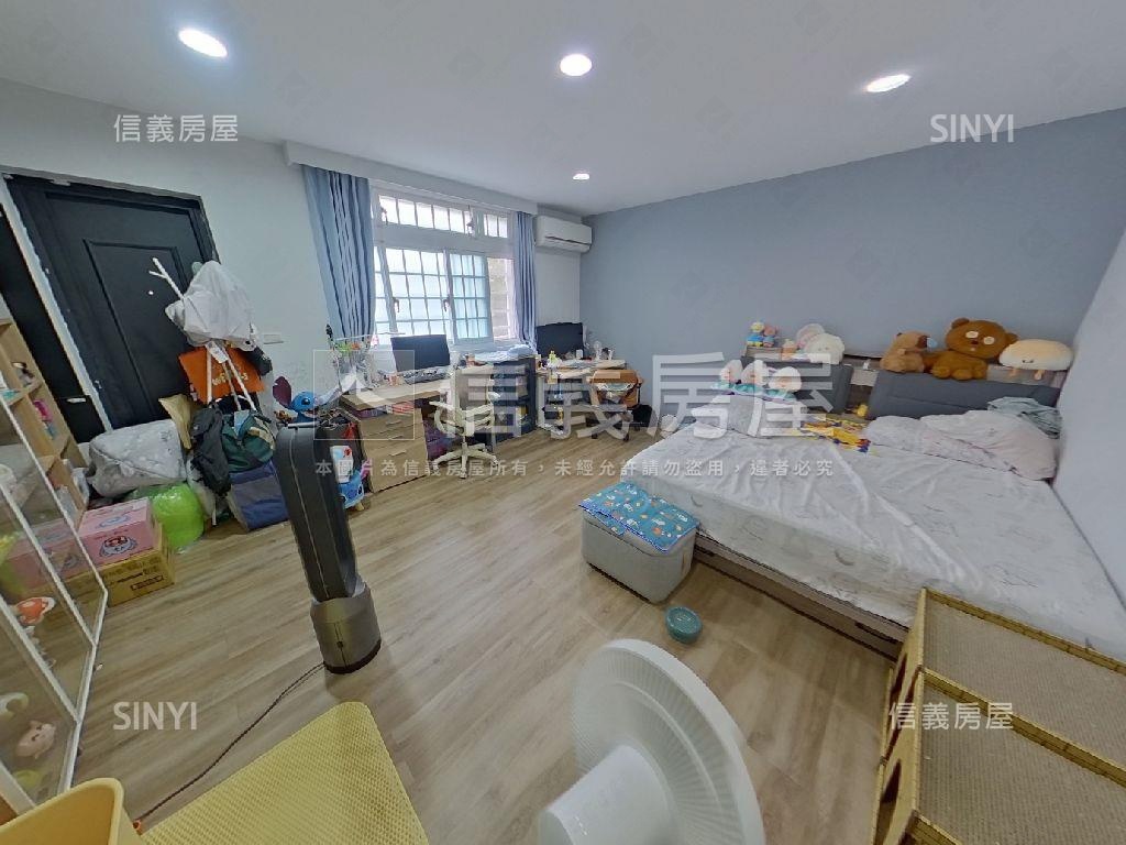 秀朗裝潢車庫透天房屋室內格局與周邊環境