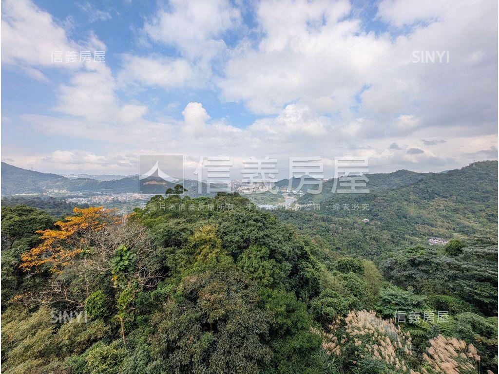 涵碧樓眺望山景大戶房屋室內格局與周邊環境