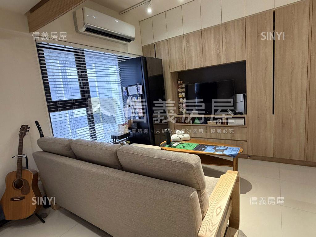 勤樸富邑兩房車位房屋室內格局與周邊環境