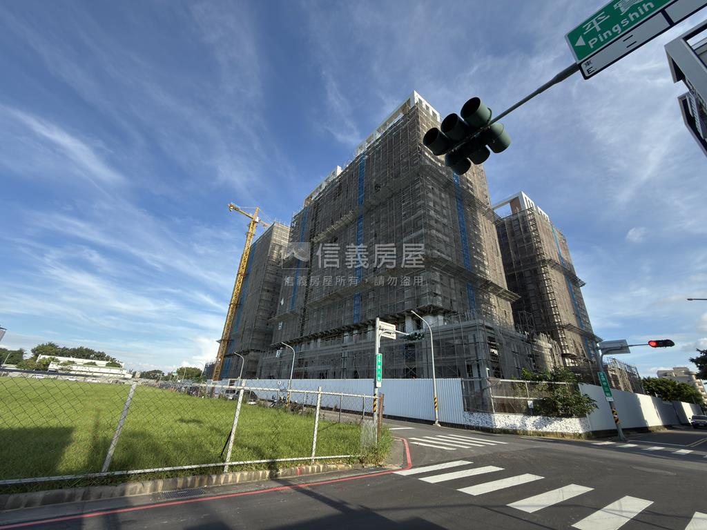 艾美新時代二房平車房屋室內格局與周邊環境