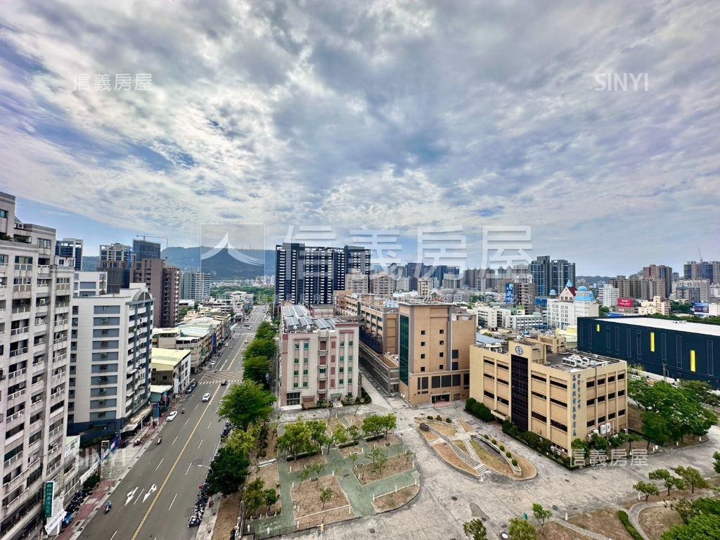棋琴十八質感裝潢三房平車房屋室內格局與周邊環境