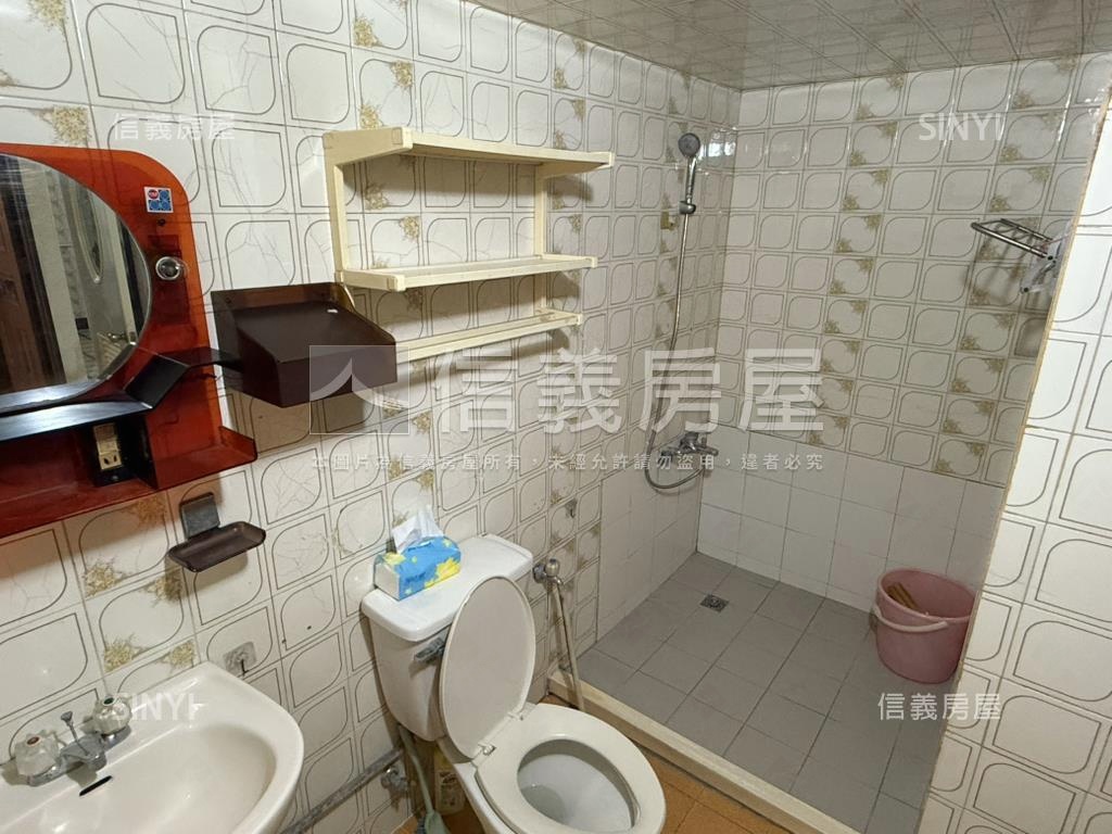 近孔廟建興２樓寓房屋室內格局與周邊環境