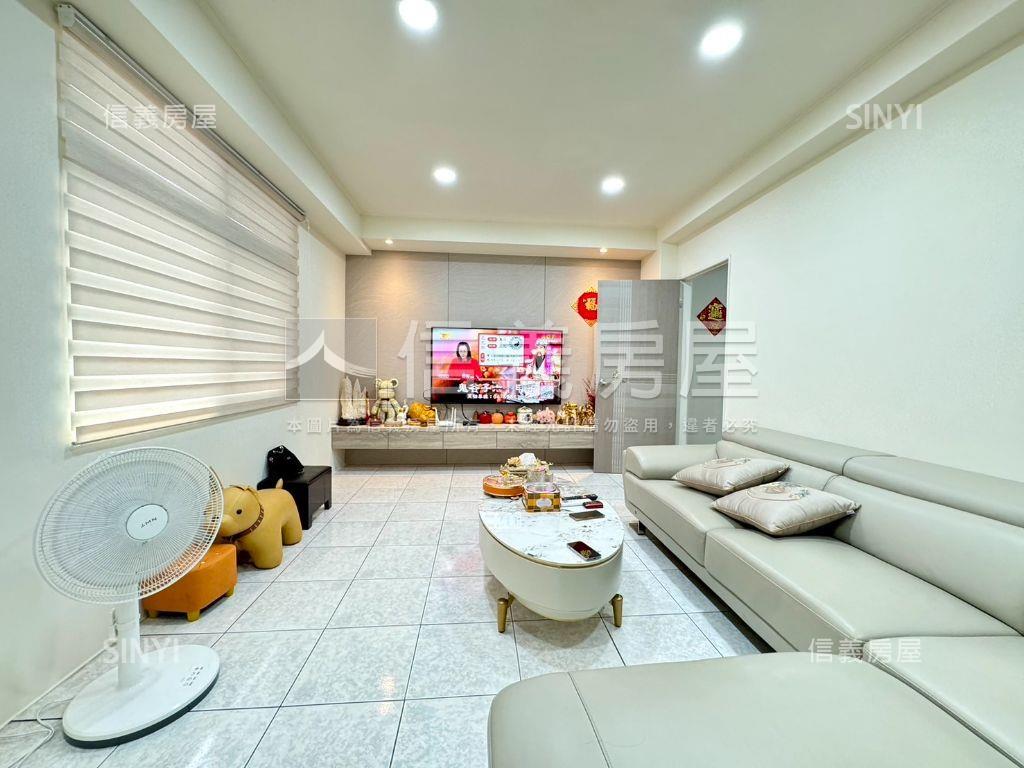 大里地５３坪傳家角店房屋室內格局與周邊環境