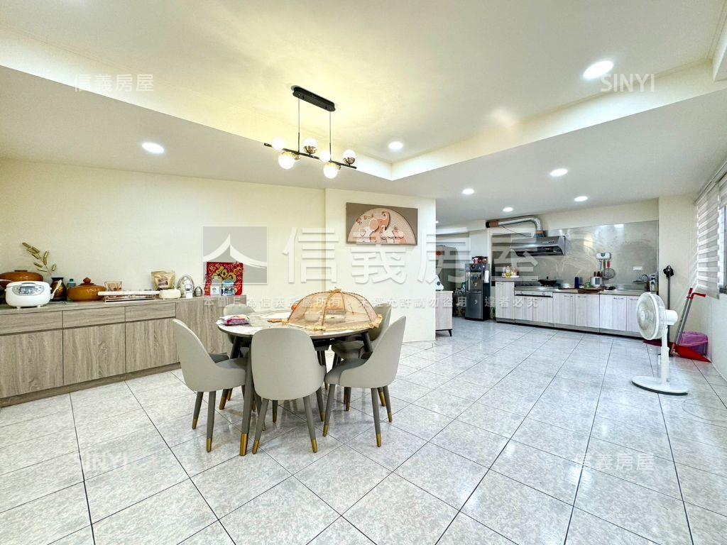 大里地５３坪傳家角店房屋室內格局與周邊環境