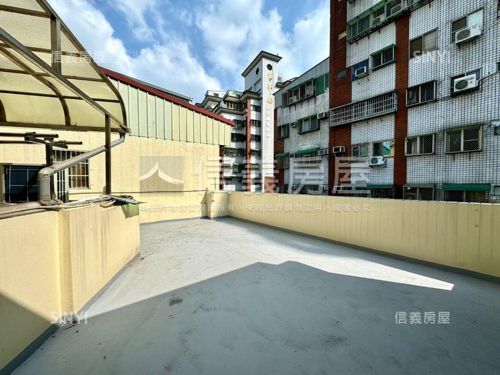 大里地５３坪傳家角店房屋室內格局與周邊環境