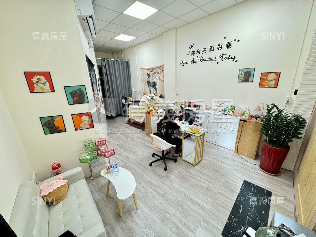 大里地５３坪傳家角店房屋室內格局與周邊環境