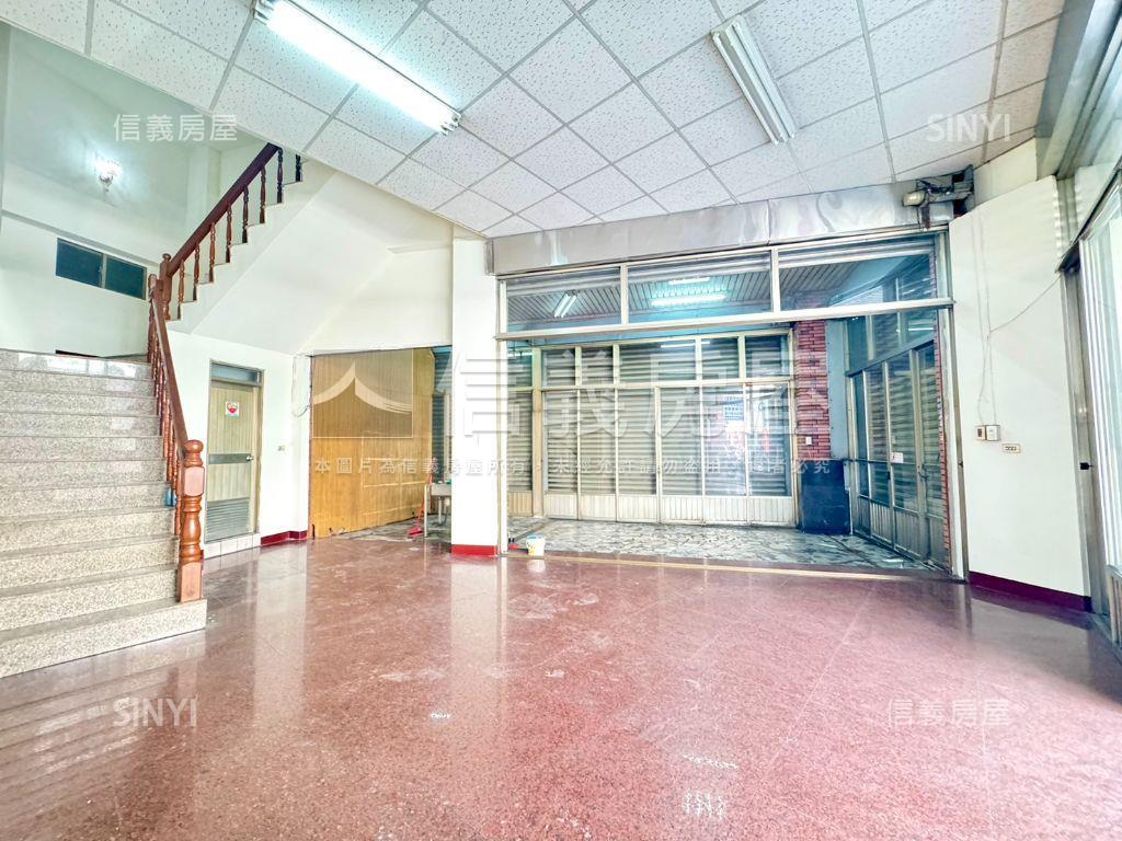 大里地５３坪傳家角店房屋室內格局與周邊環境