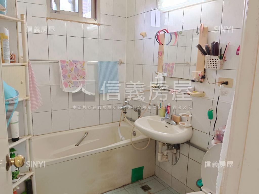 近西湖站麗山學區雙併美寓房屋室內格局與周邊環境