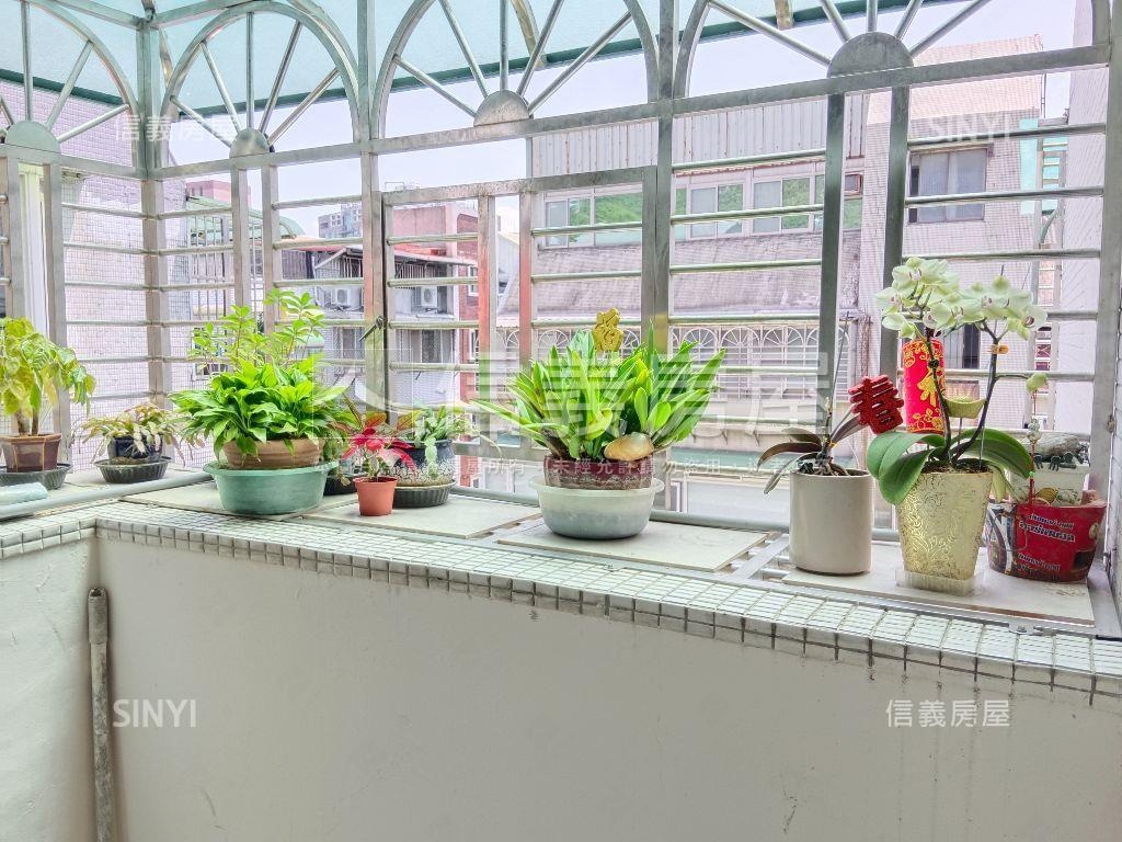 近西湖站麗山學區雙併美寓房屋室內格局與周邊環境