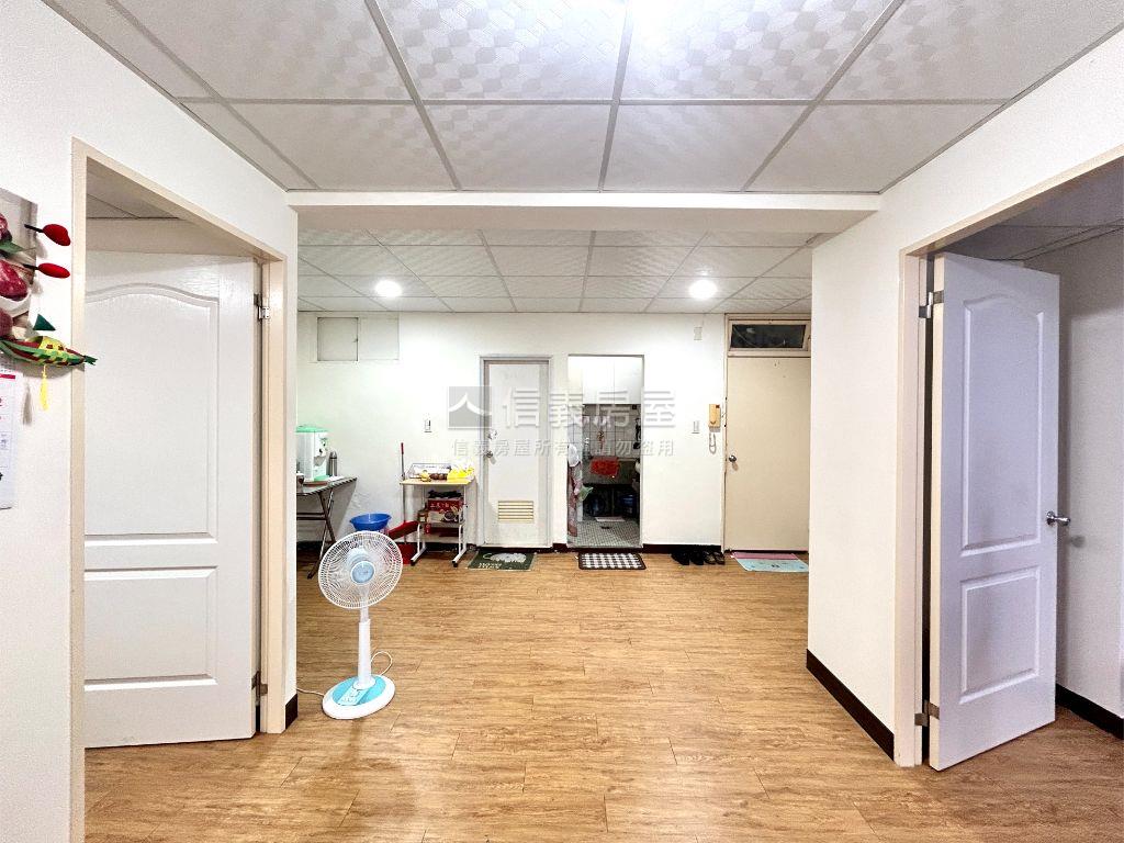 西藏路龍虎帶裝潢２房房屋室內格局與周邊環境