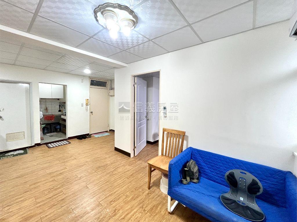 西藏路龍虎帶裝潢２房房屋室內格局與周邊環境