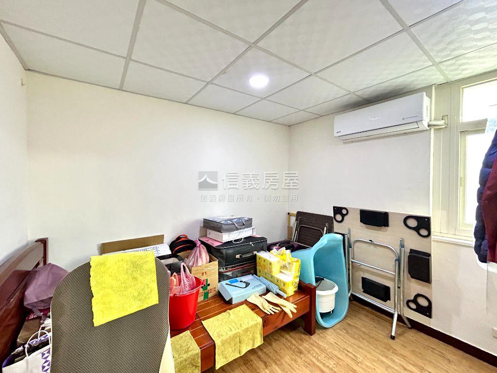西藏路龍虎帶裝潢２房房屋室內格局與周邊環境