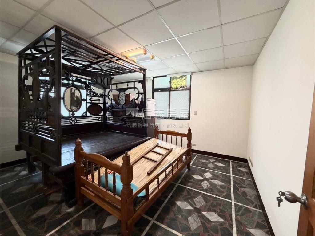 佳瑪公寓三樓三房房屋室內格局與周邊環境