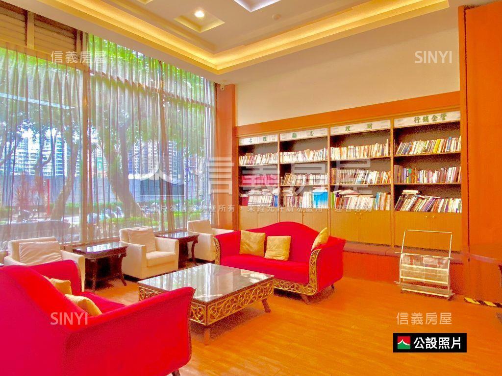 凡爾賽一樓大店面房屋室內格局與周邊環境