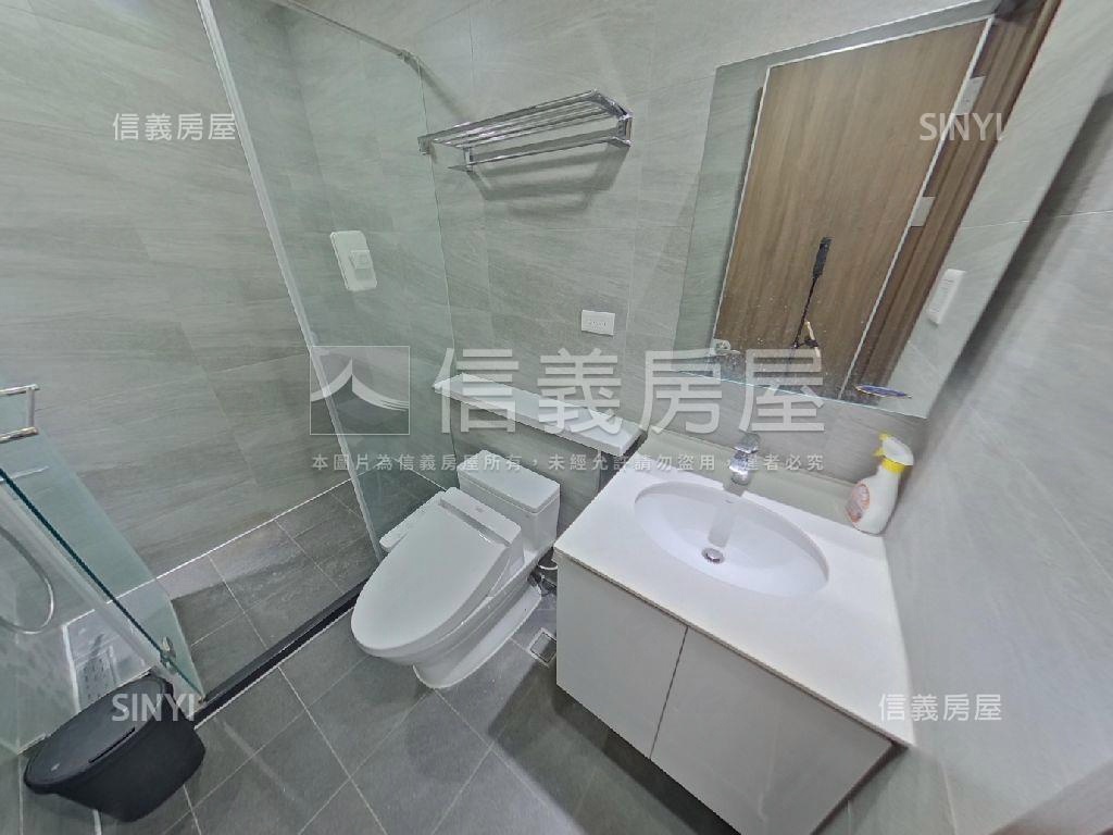３Ｄ國王之森美裝有車位房屋室內格局與周邊環境
