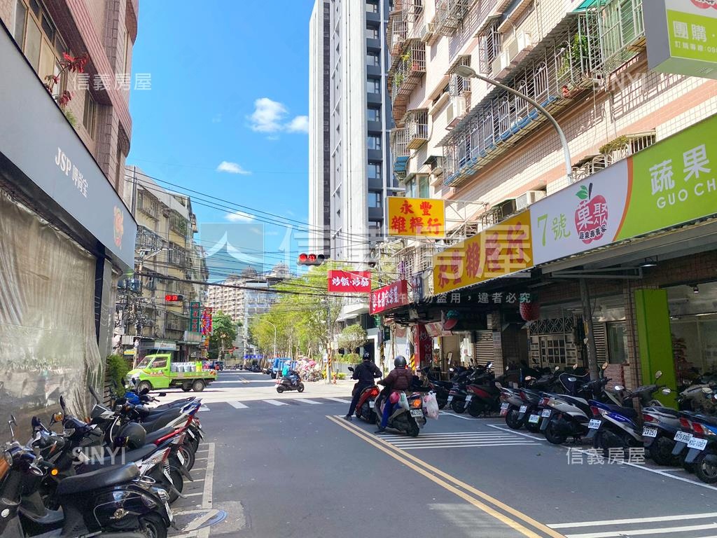 永豐路三角窗金店面房屋室內格局與周邊環境