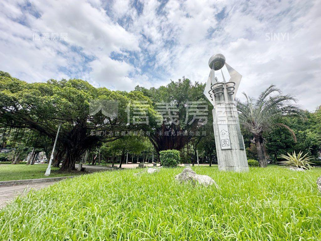 溪崑二街精裝美三樓房屋室內格局與周邊環境