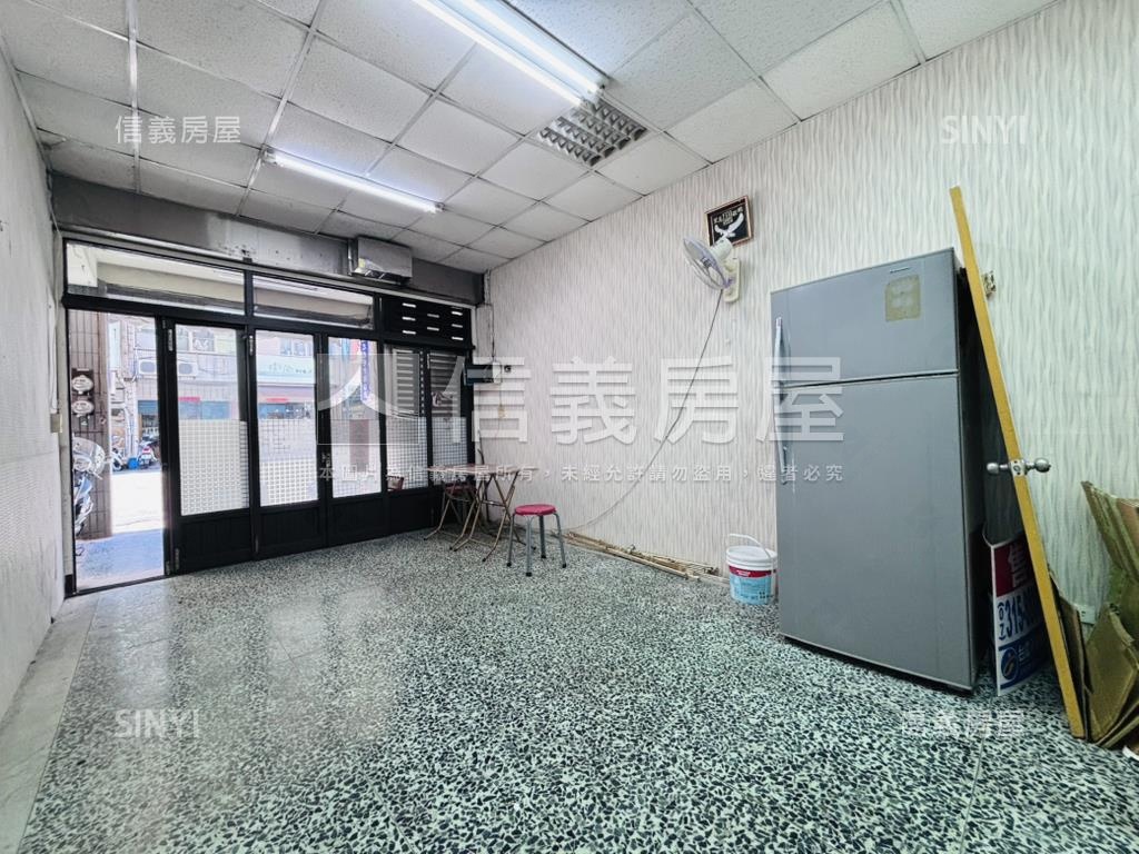 苓雅二路正路透店房屋室內格局與周邊環境