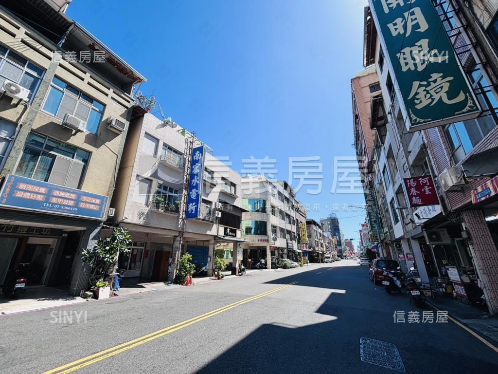苓雅二路正路透店房屋室內格局與周邊環境