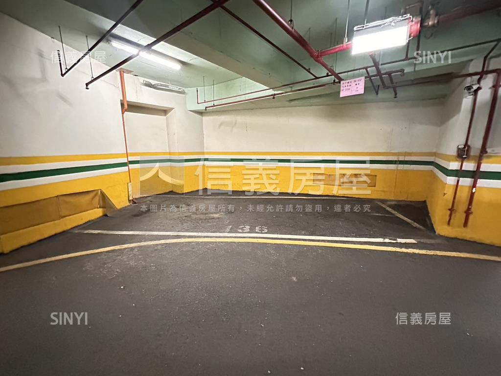 麗池經典４房有車位房屋室內格局與周邊環境