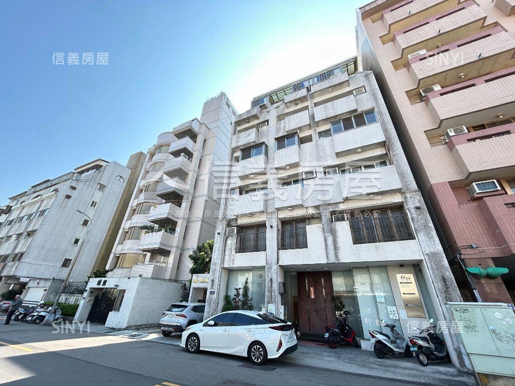 四房模範街次頂樓華廈房屋室內格局與周邊環境