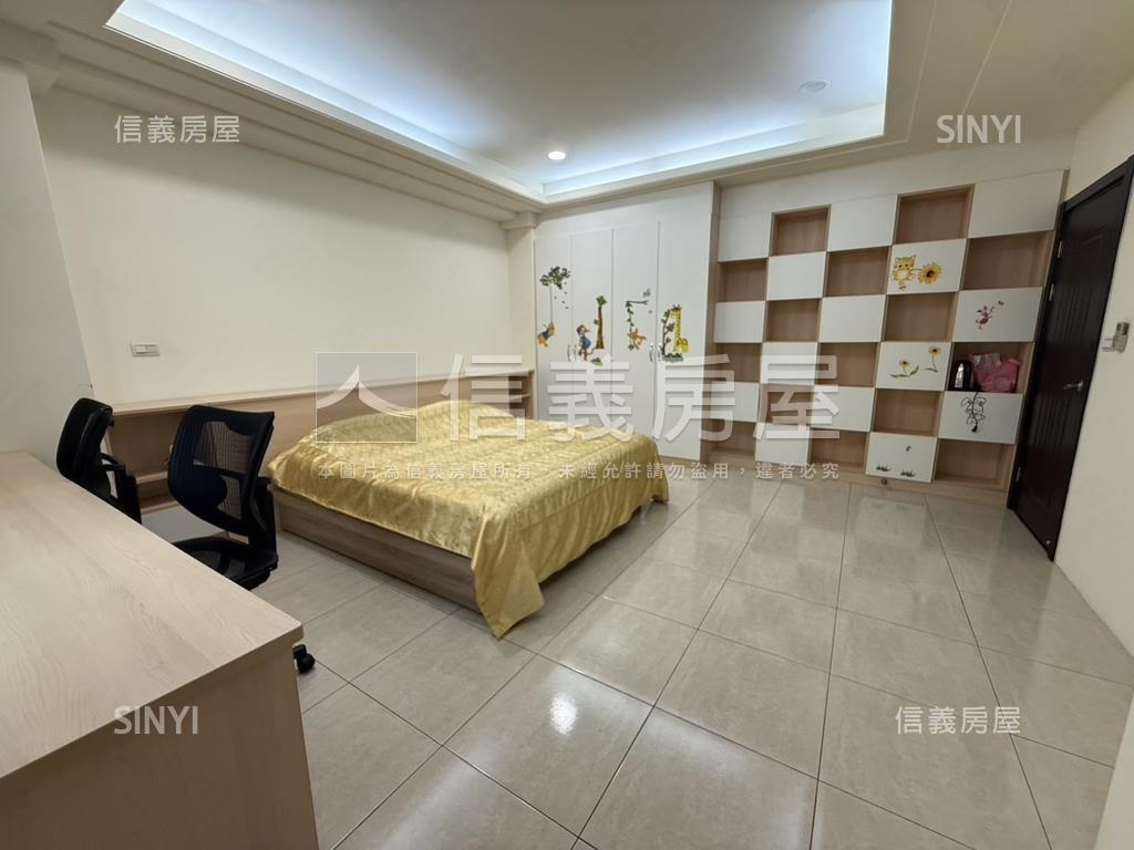 南興榮耀帝景百坪豪墅房屋室內格局與周邊環境