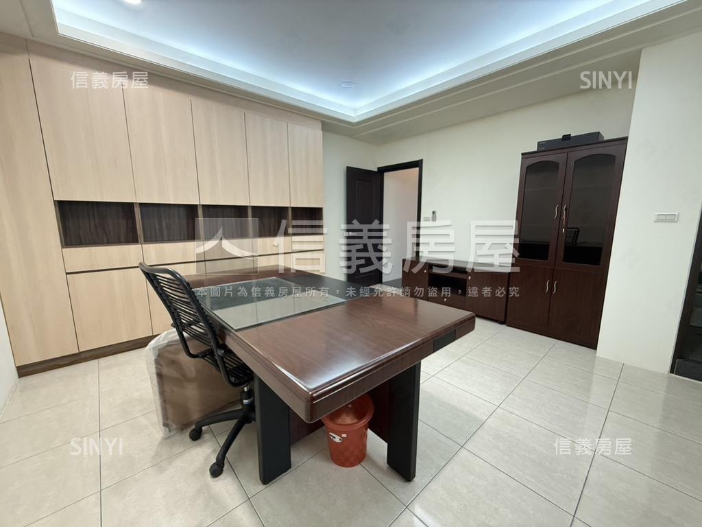 南興榮耀帝景百坪豪墅房屋室內格局與周邊環境