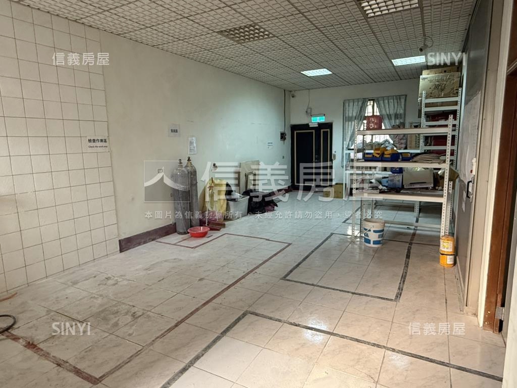 中山路大面寬透天房屋室內格局與周邊環境