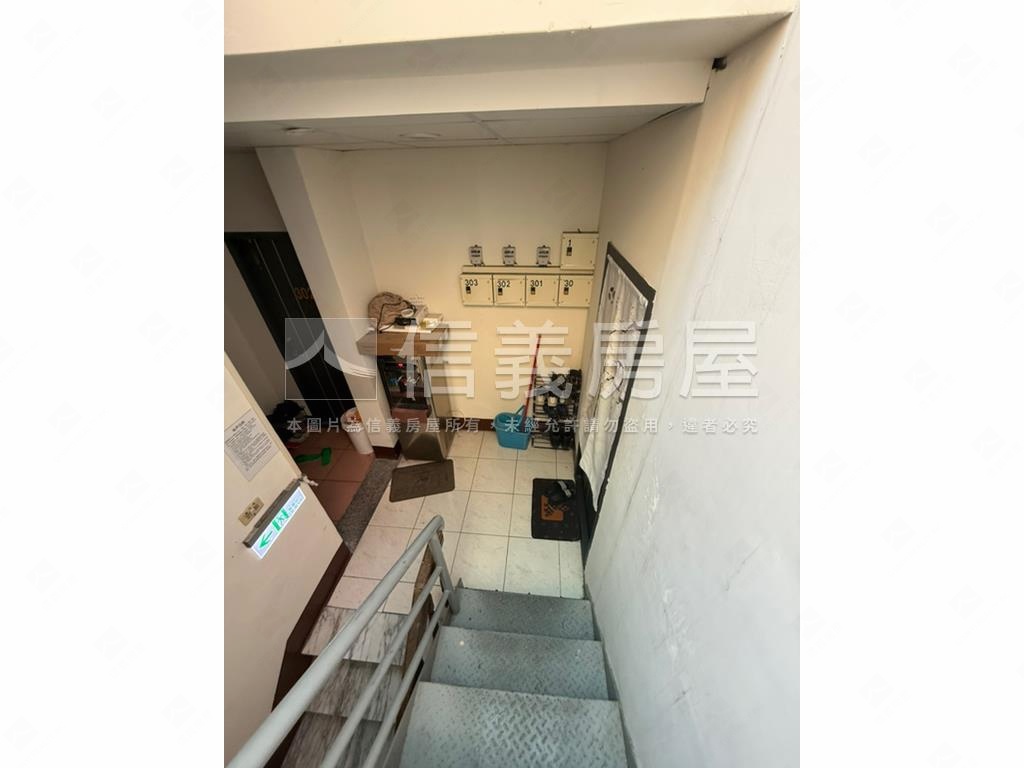 中山路大面寬透天房屋室內格局與周邊環境