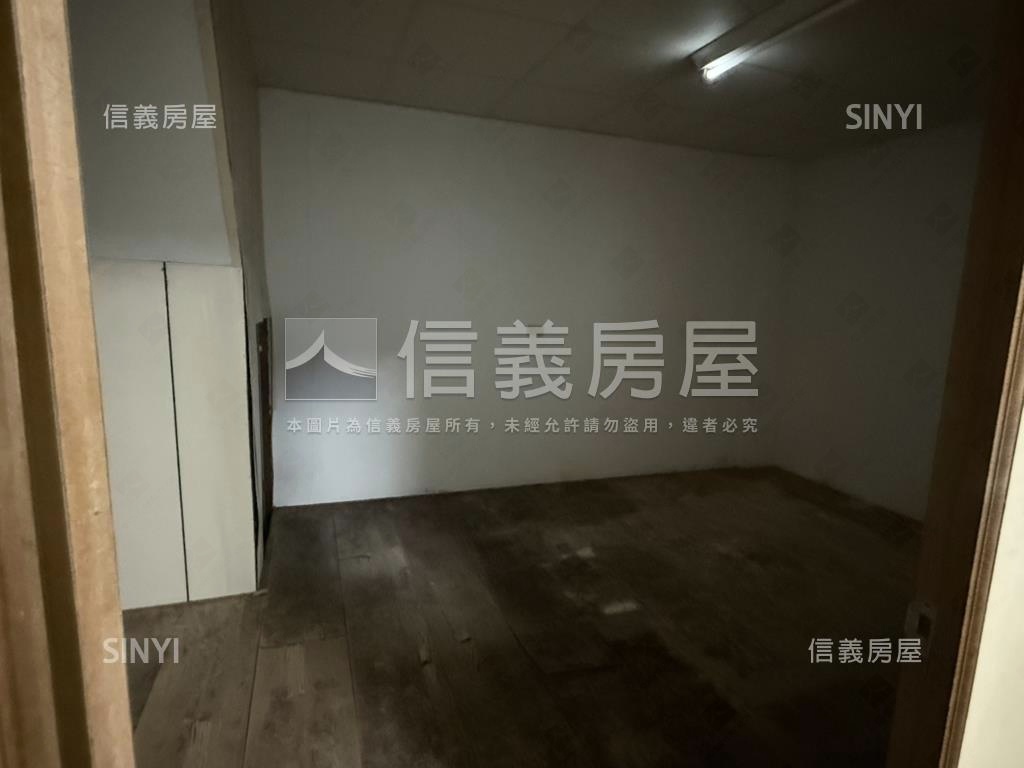 中山路大面寬透天房屋室內格局與周邊環境