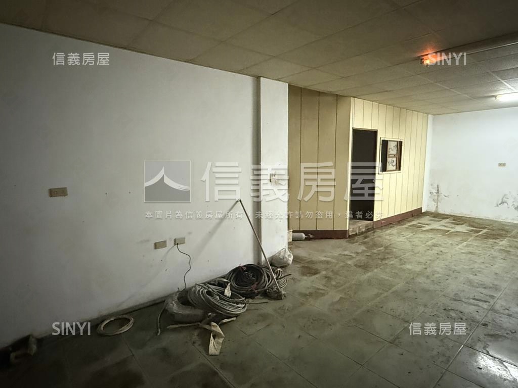 中山路大面寬透天房屋室內格局與周邊環境