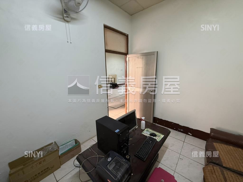 中山路大面寬透天房屋室內格局與周邊環境