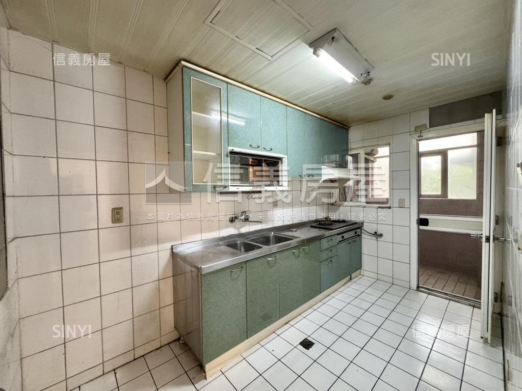 觀天下方正大四房房屋室內格局與周邊環境