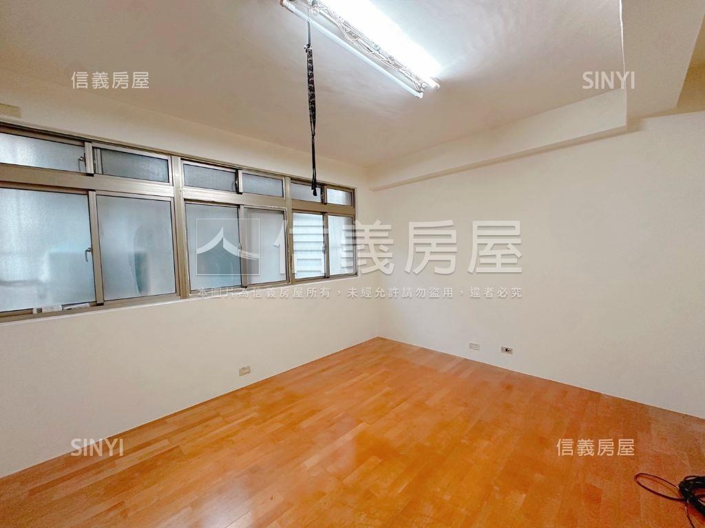 近園區低總價投資自住透天房屋室內格局與周邊環境