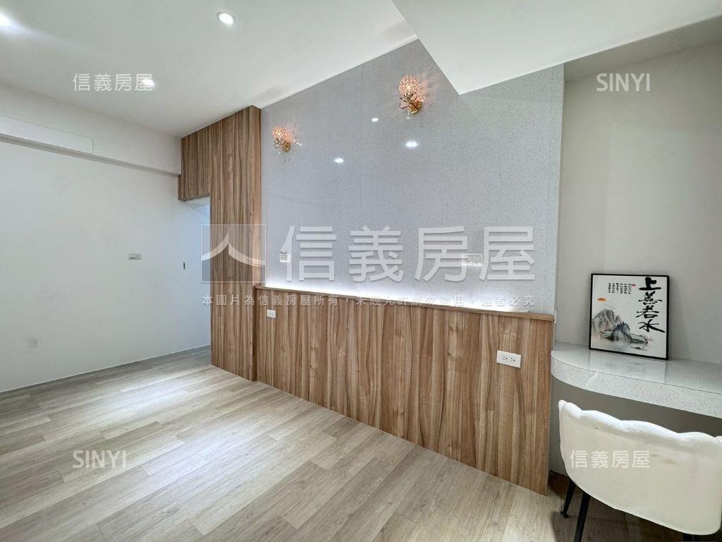 近東區朝南裝潢車墅房屋室內格局與周邊環境
