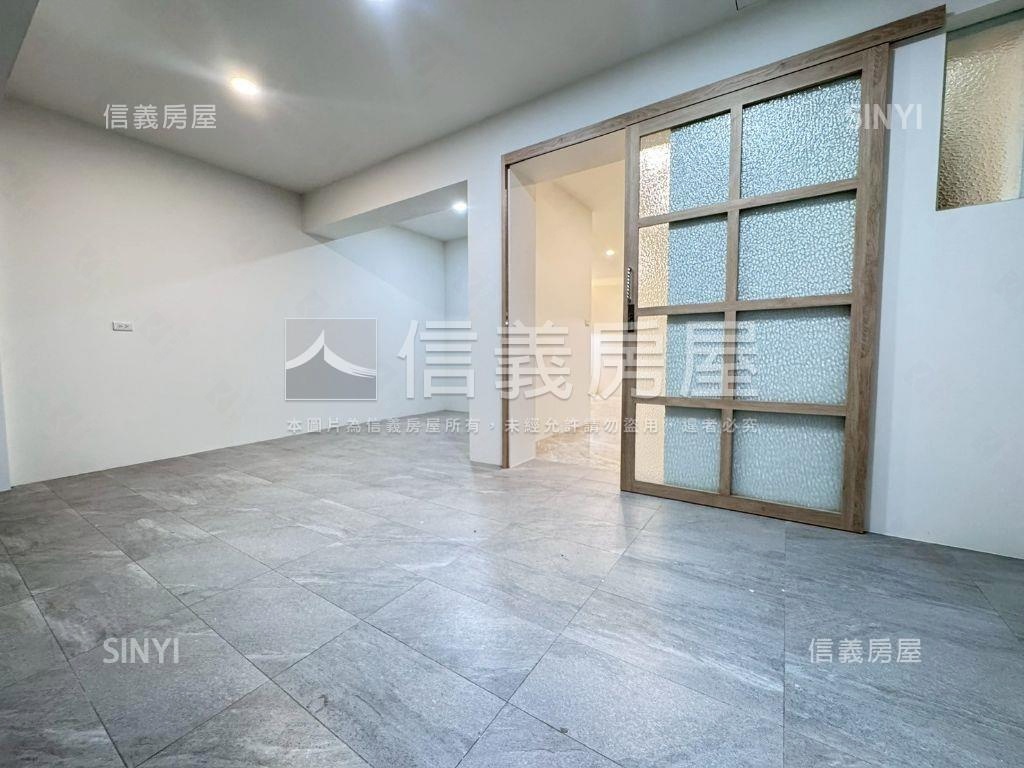 近東區朝南裝潢車墅房屋室內格局與周邊環境