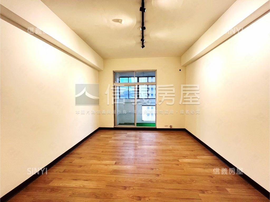 世貿１０１極致景觀房屋室內格局與周邊環境