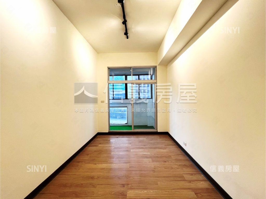 世貿１０１極致景觀房屋室內格局與周邊環境