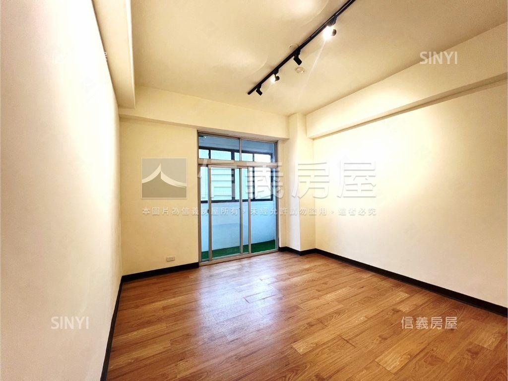 世貿１０１極致景觀房屋室內格局與周邊環境