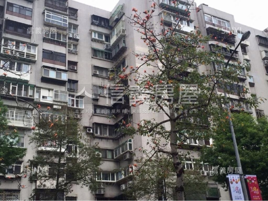 世貿１０１極致景觀房屋室內格局與周邊環境