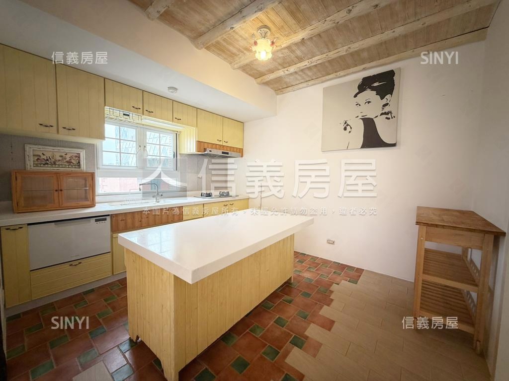 富邦華園面學校景觀房屋室內格局與周邊環境