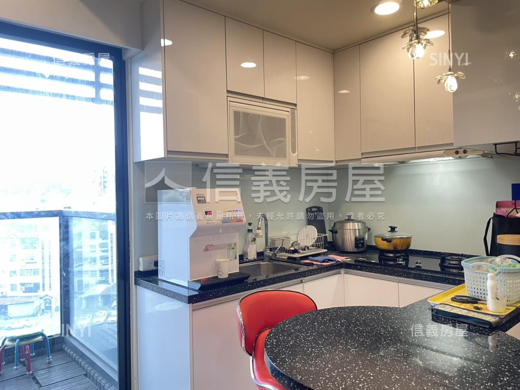 東湖捷境－邊間高樓美裝潢房屋室內格局與周邊環境